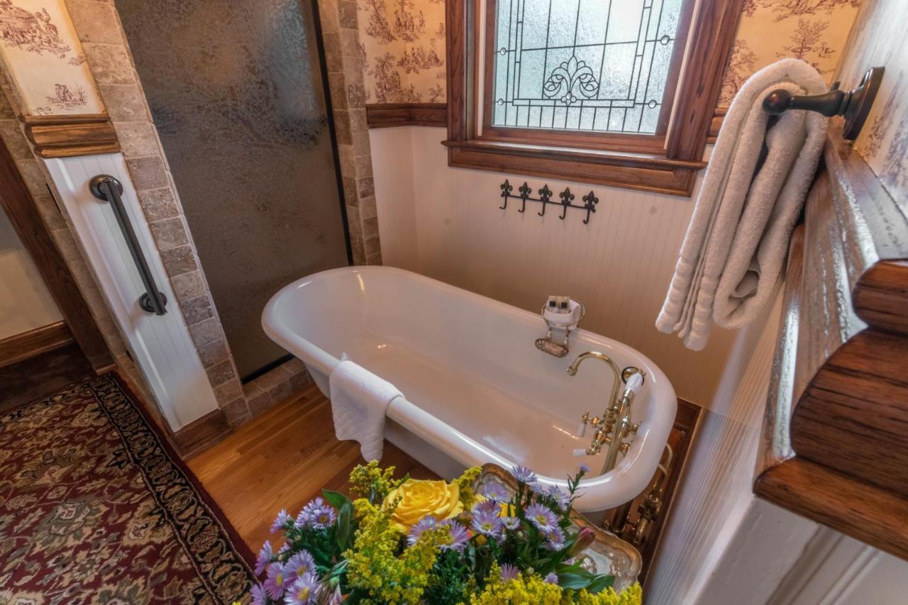 The Victoria Bed & Breakfast Bentonville Zewnętrze zdjęcie