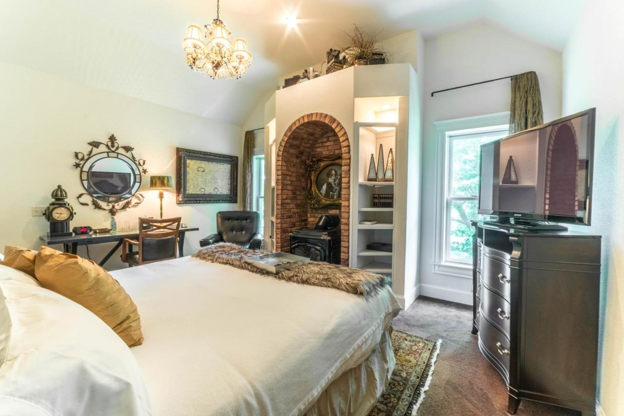 The Victoria Bed & Breakfast Bentonville Zewnętrze zdjęcie